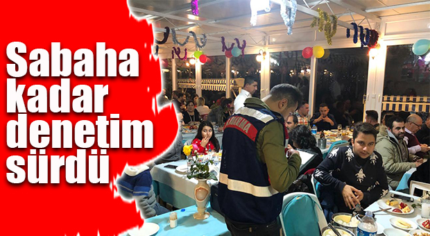JANDARMA EKİPLERİ YILBAŞI GECESİ DENETİMLERİNİ SÜRDÜRDÜ